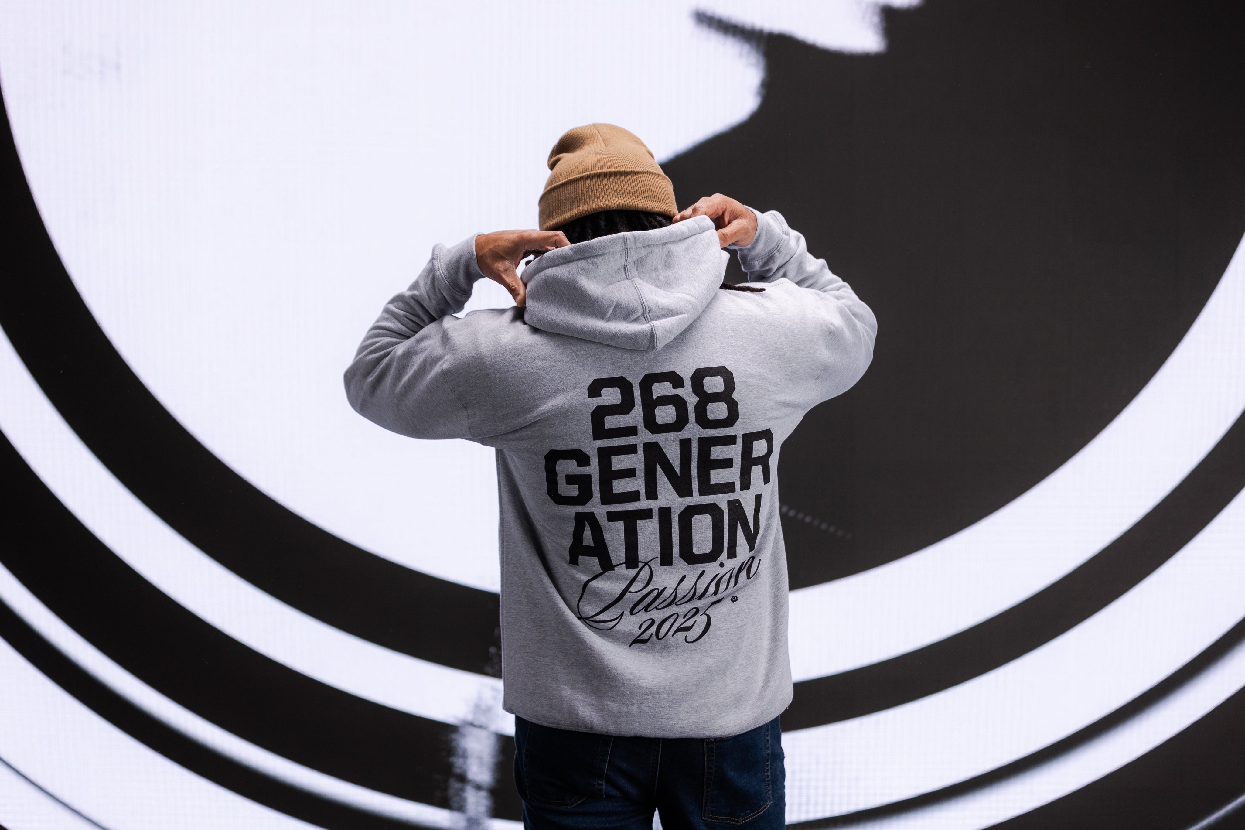 Generation Hoodie - passion resources